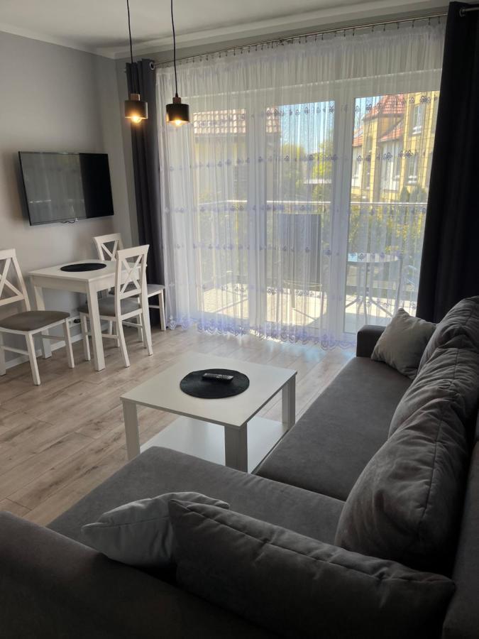 Baltic Vip Nowe Apartamenty Blisko Plazy Реваль Экстерьер фото