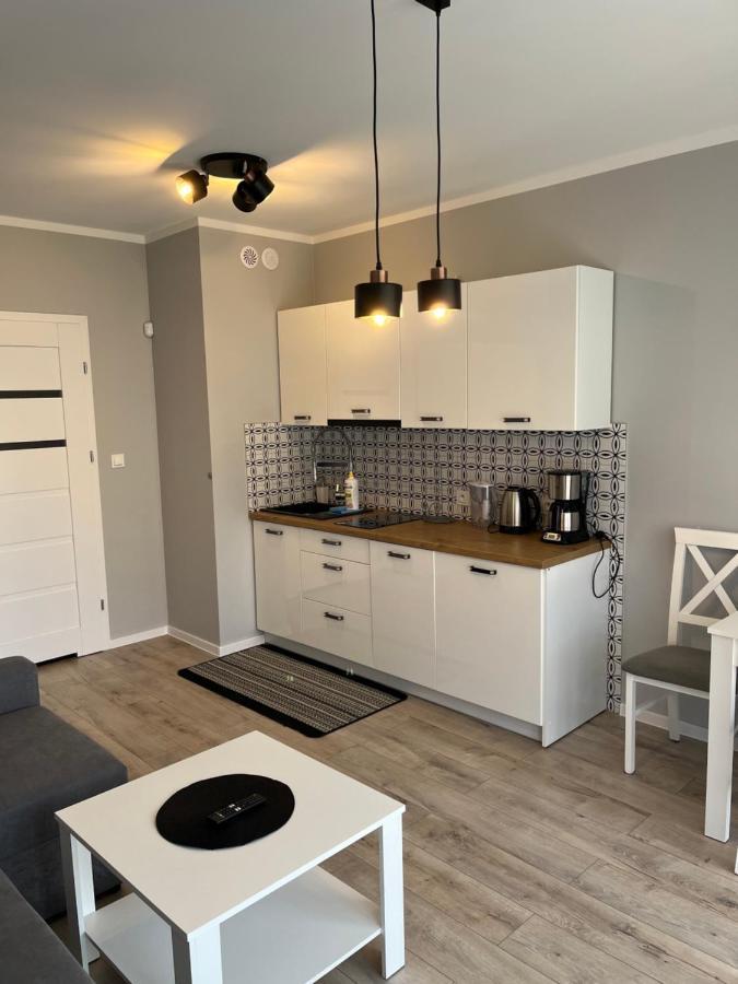 Baltic Vip Nowe Apartamenty Blisko Plazy Реваль Экстерьер фото