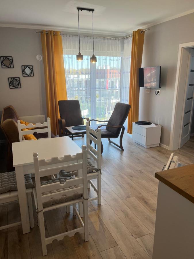 Baltic Vip Nowe Apartamenty Blisko Plazy Реваль Экстерьер фото