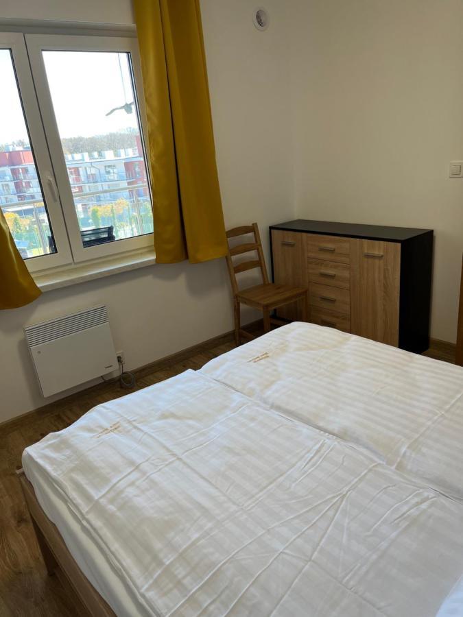 Baltic Vip Nowe Apartamenty Blisko Plazy Реваль Экстерьер фото
