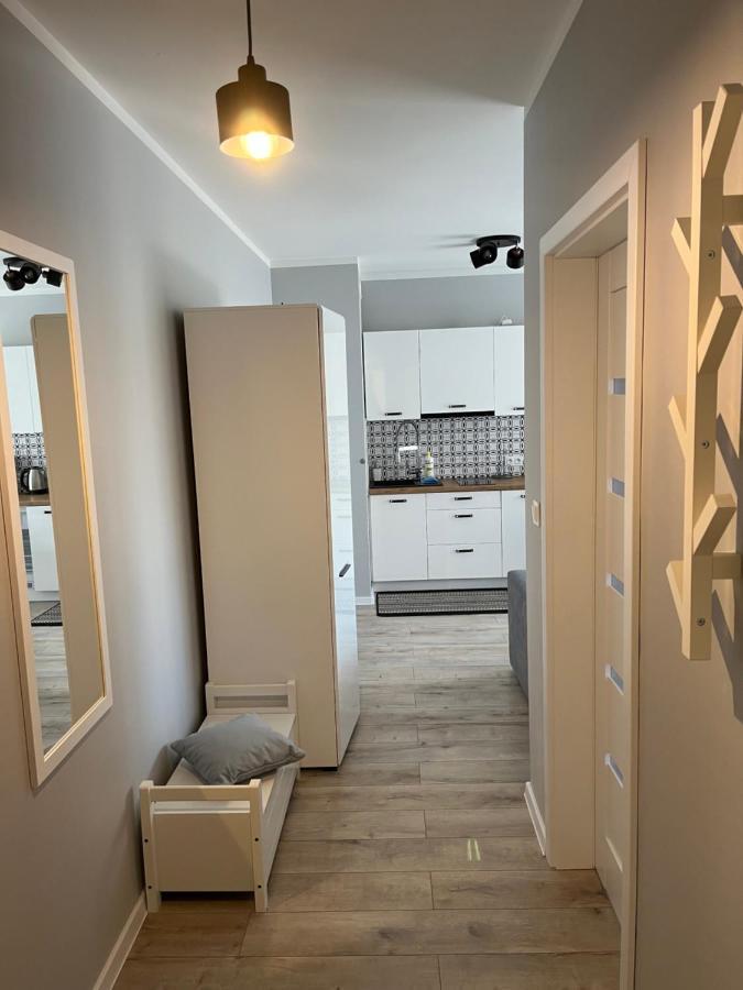 Baltic Vip Nowe Apartamenty Blisko Plazy Реваль Экстерьер фото