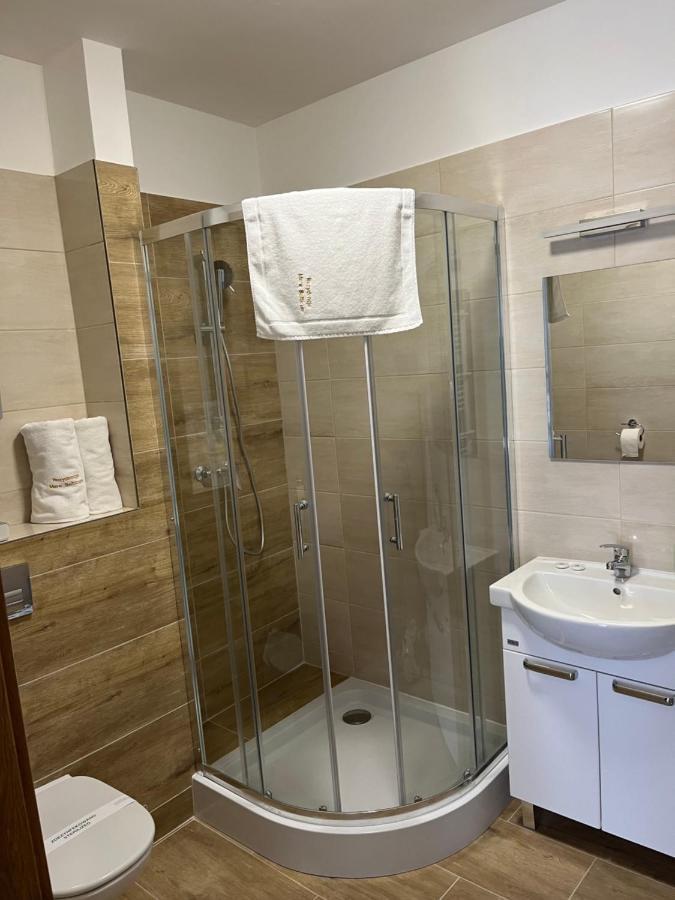 Baltic Vip Nowe Apartamenty Blisko Plazy Реваль Экстерьер фото